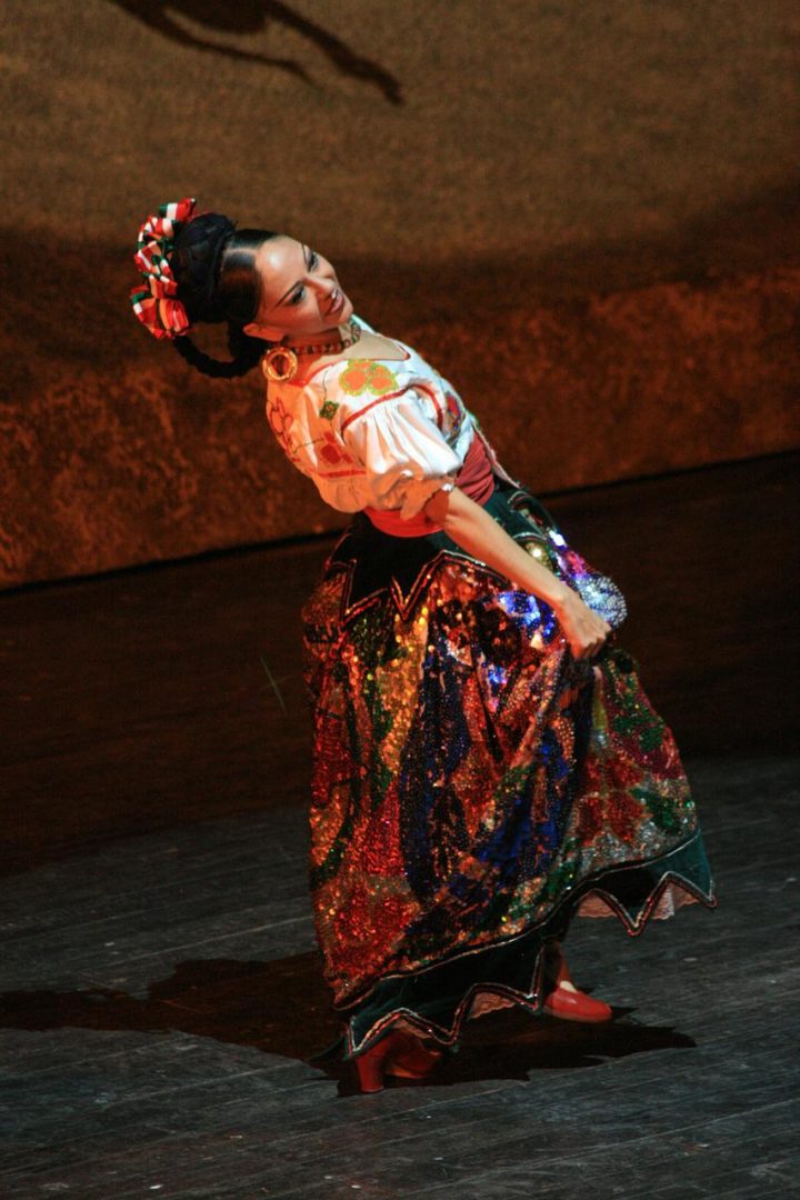 dancer, mexican, culture-931746.jpg