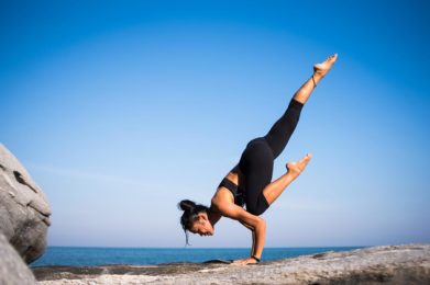yoga, strength, woman-2587066.jpg